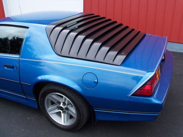 1985 Chevrolet Camaro IROC-Z28 - photo 2