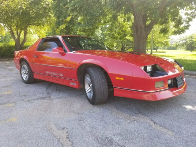 1985 Chevrolet Camaro IROC Z28 - photo 12