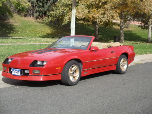 1985 Chevrolet Camaro IROC Z28 Convertible 58k miles new Convertible top Nice! 1985 Chevrolet Camaro