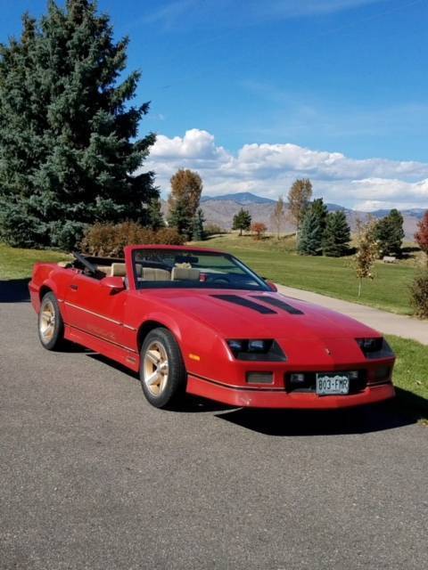 1985 Chevrolet Camaro - photo 2