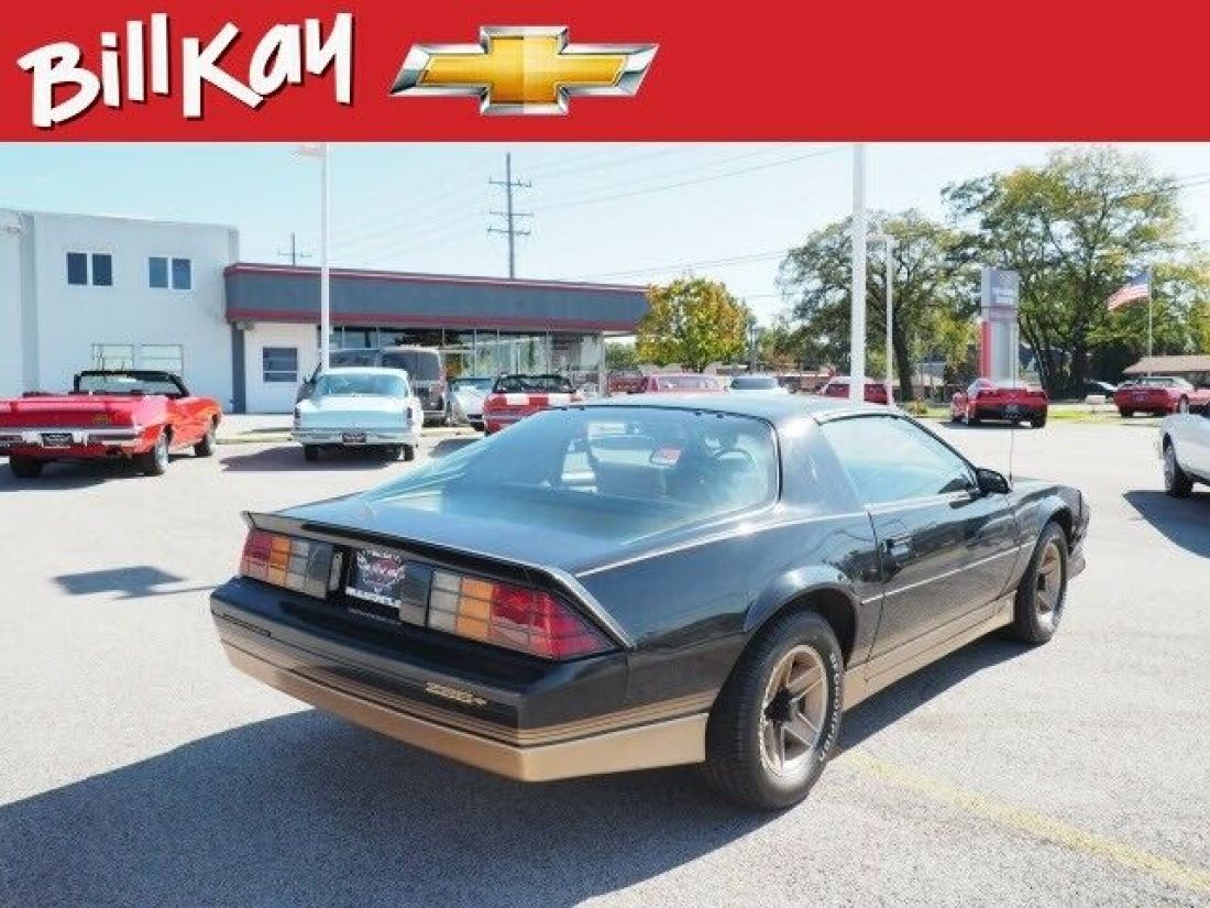 1985 Chevrolet Camaro Z28 - photo 4