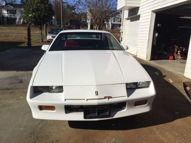 1985 Chevrolet Camaro - photo 4