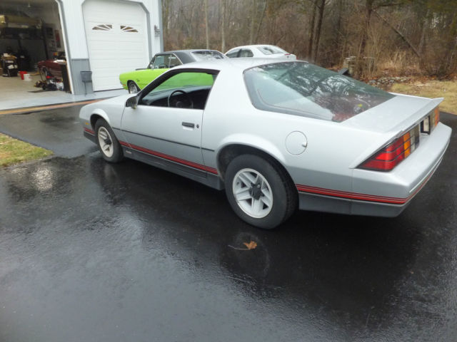 1985 Chevrolet Camaro Z28 Coupe 2-Door - photo 12