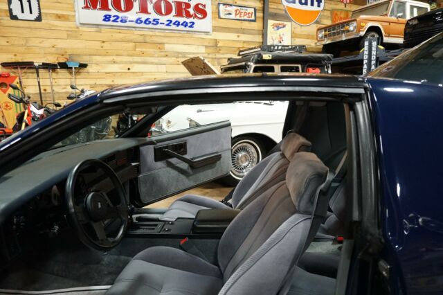 1985 Chevrolet Camaro Z28 Sport - photo 13