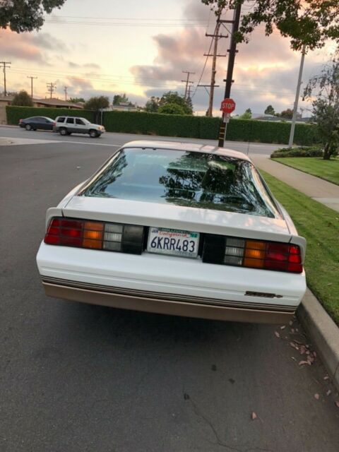 1985 Chevrolet Camaro - photo 6