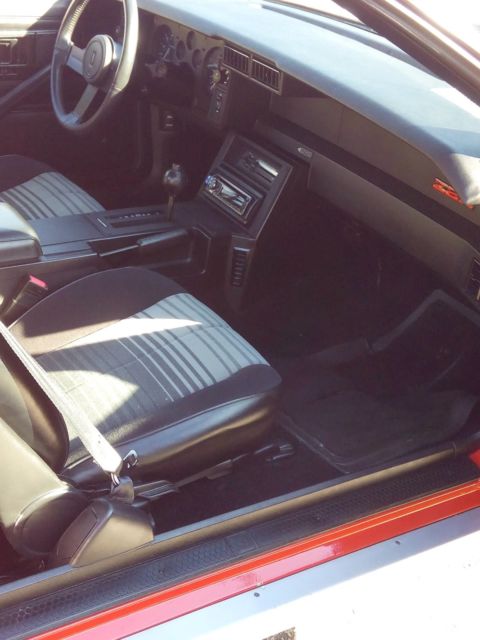 1985 Chevrolet Camaro - photo 13