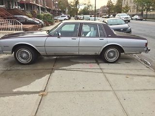 1985 Chevrolet Caprice Classic 1 OWNER ALL ORIGINAL 72K miles!! 1985 Chevrolet Caprice Two Tone