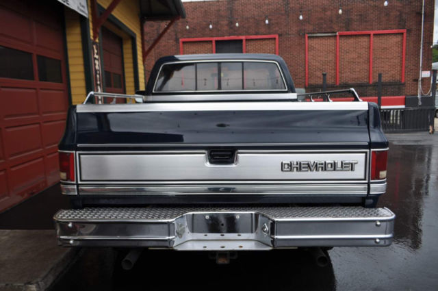 1985 Chevrolet C-10 Fully Loaded Cold AC Southern Truck! - photo 5