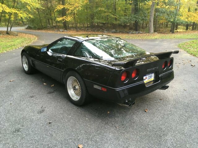 1985 Chevrolet Corvette - photo 3
