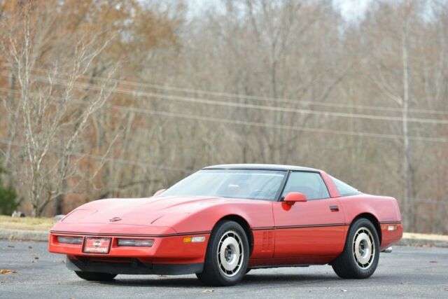 1985 Chevrolet Corvette Targa only 9150mls! -- - photo 3