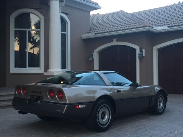 1985 Chevrolet Corvette - photo 5
