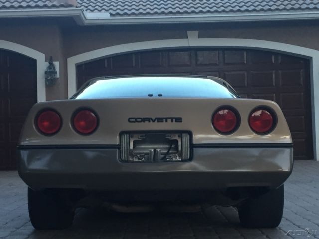 1985 Chevrolet Corvette - photo 6