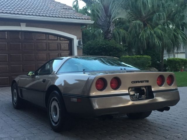 1985 Chevrolet Corvette - photo 7