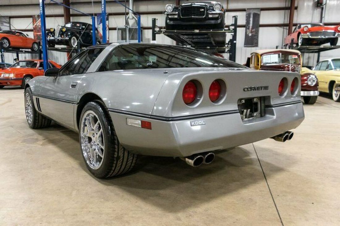 1985 Chevrolet Corvette - photo 3