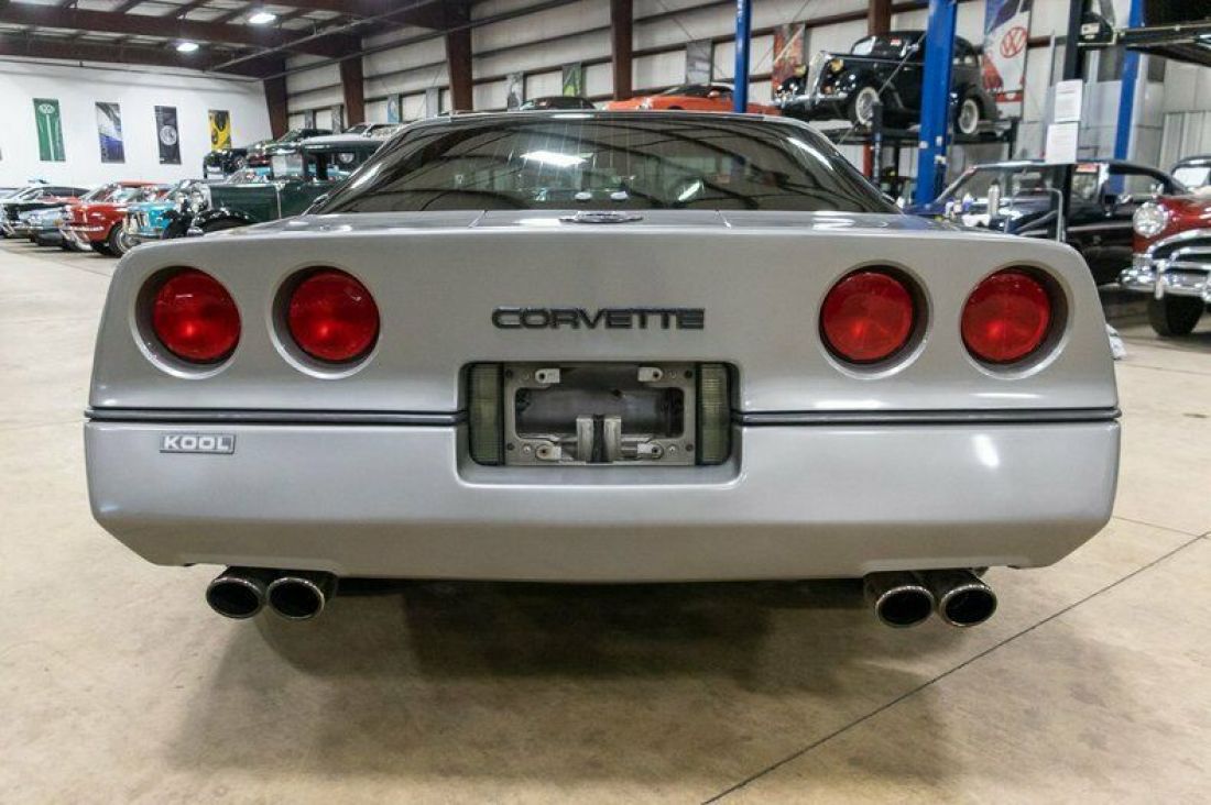 1985 Chevrolet Corvette - photo 4