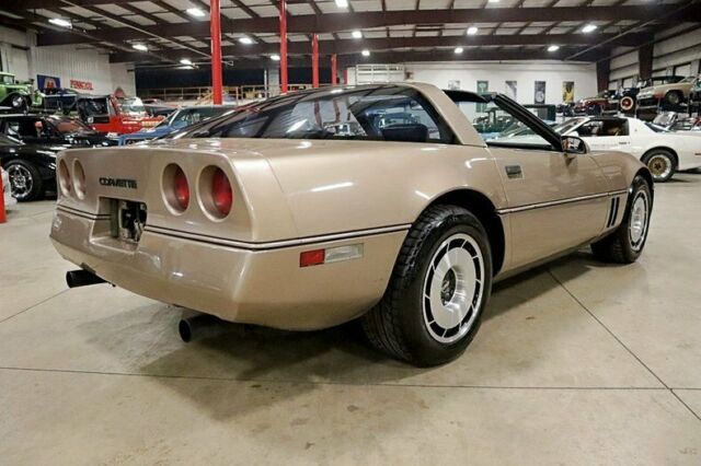 1985 Chevrolet Corvette - photo 5