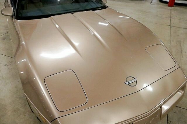 1985 Chevrolet Corvette - photo 9