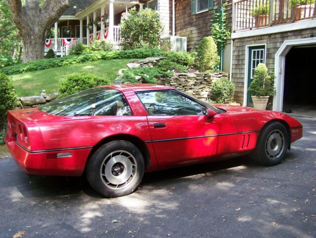 1985 Chevrolet Corvette base