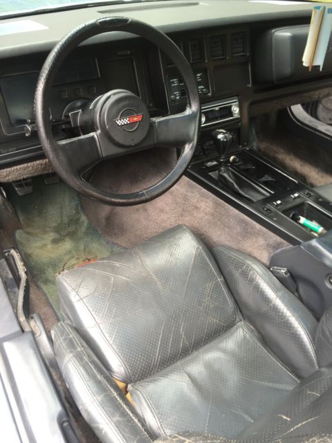 1985 Chevrolet Corvette Base Hatchback 2-Door - photo 5