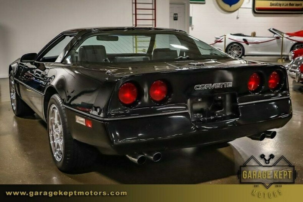 1985 Chevrolet Corvette - photo 12