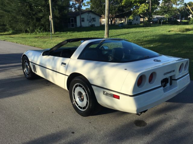 1985 Chevrolet Corvette - photo 5