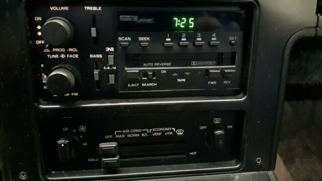 1985 Chevrolet Corvette - photo 12