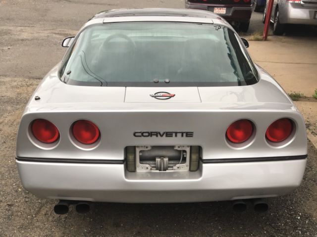 1985 Chevrolet Corvette - photo 5