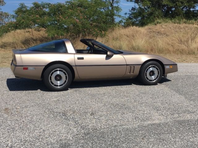 1985 Chevrolet Corvette - photo 3