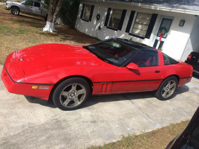 1985 Chevrolet Corvette - photo 2