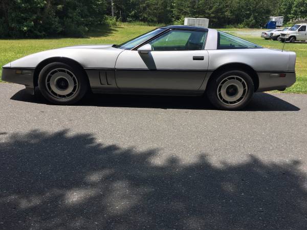 1985 Chevrolet Corvette 2dr Coupe - photo 5