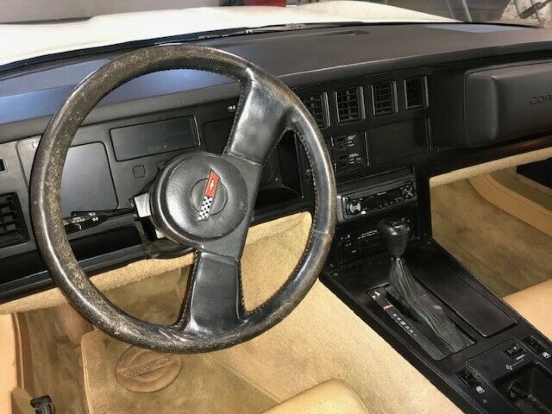 1985 Chevrolet Corvette - photo 7