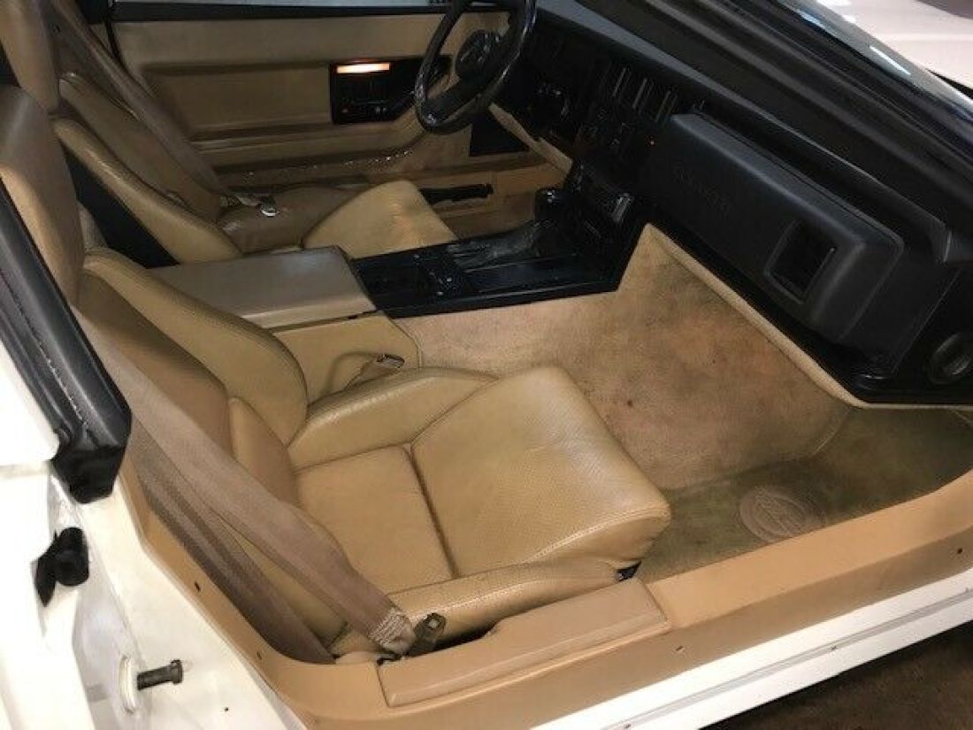 1985 Chevrolet Corvette - photo 9