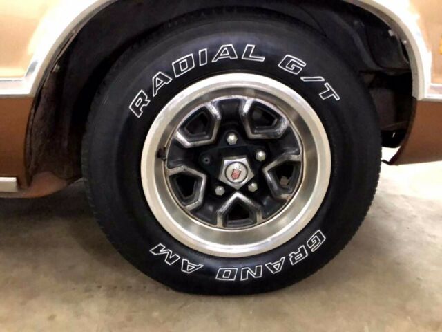 1985 Chevrolet El Camino -- - photo 10