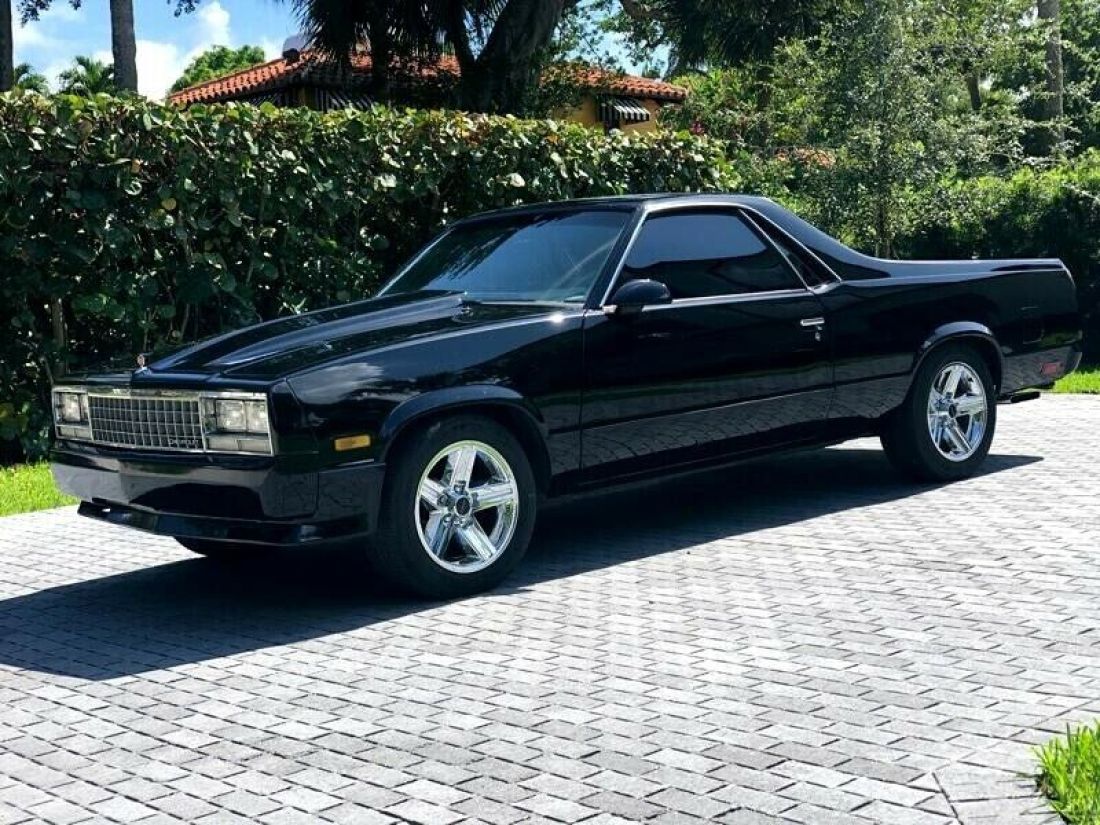 1985 Chevrolet El Camino Base 3,490 Miles Full restortion 383ci V8 Automatic 1985 Chevrolet El Camino