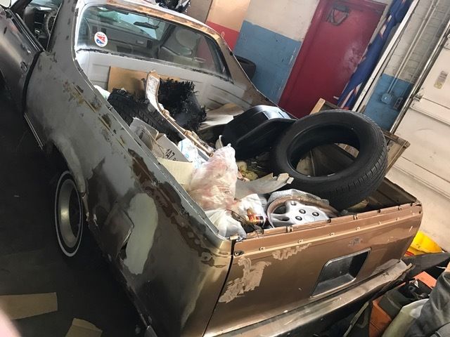 1985 Chevrolet El Camino Base Standard Cab Pickup 2-Door - photo 3