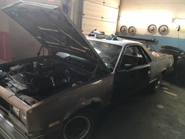 1985 Chevrolet El Camino Base Standard Cab Pickup 2-Door - photo 4