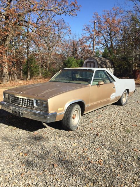 1985 Chevrolet El Camino Conquista / SS / Standard 1985 Chevrolet El Camino