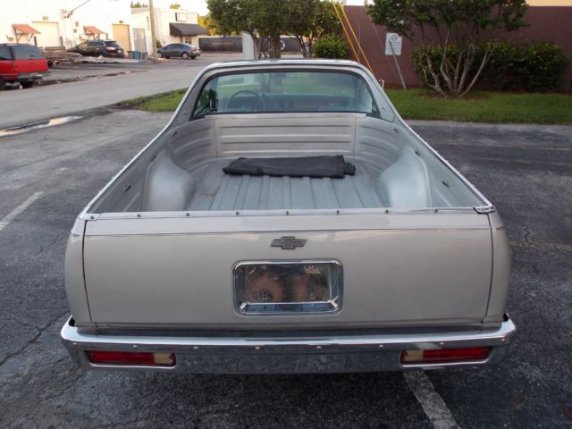 1985 Chevrolet El Camino Pickup - photo 5