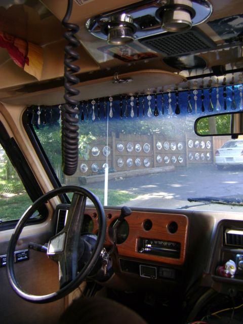 1985 Chevrolet G20 Van - photo 6