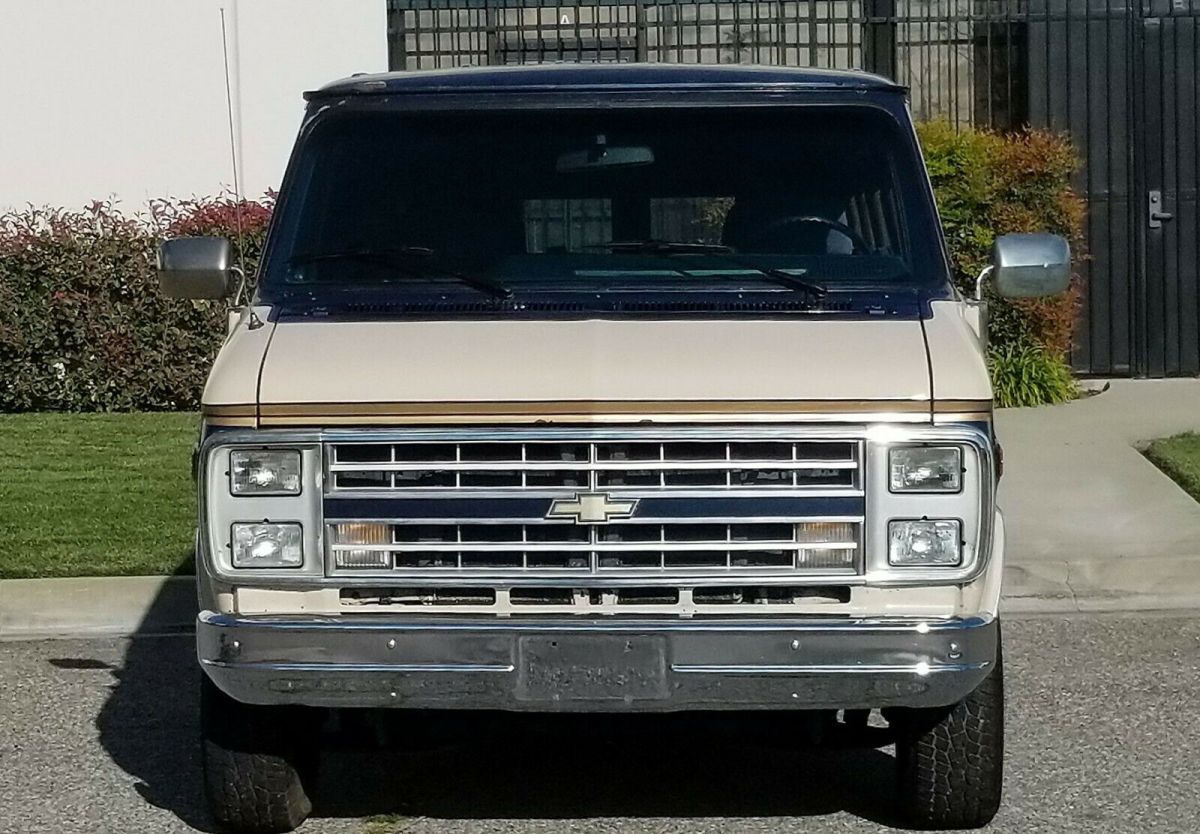 1985 Chevrolet G20 Van Conversion,100% Rust Free (310) 259-5383 - photo 3