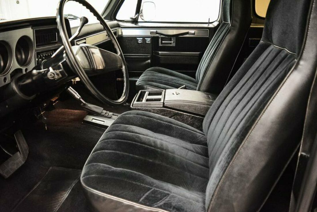 1985 Chevrolet K-5 Blazer - photo 12