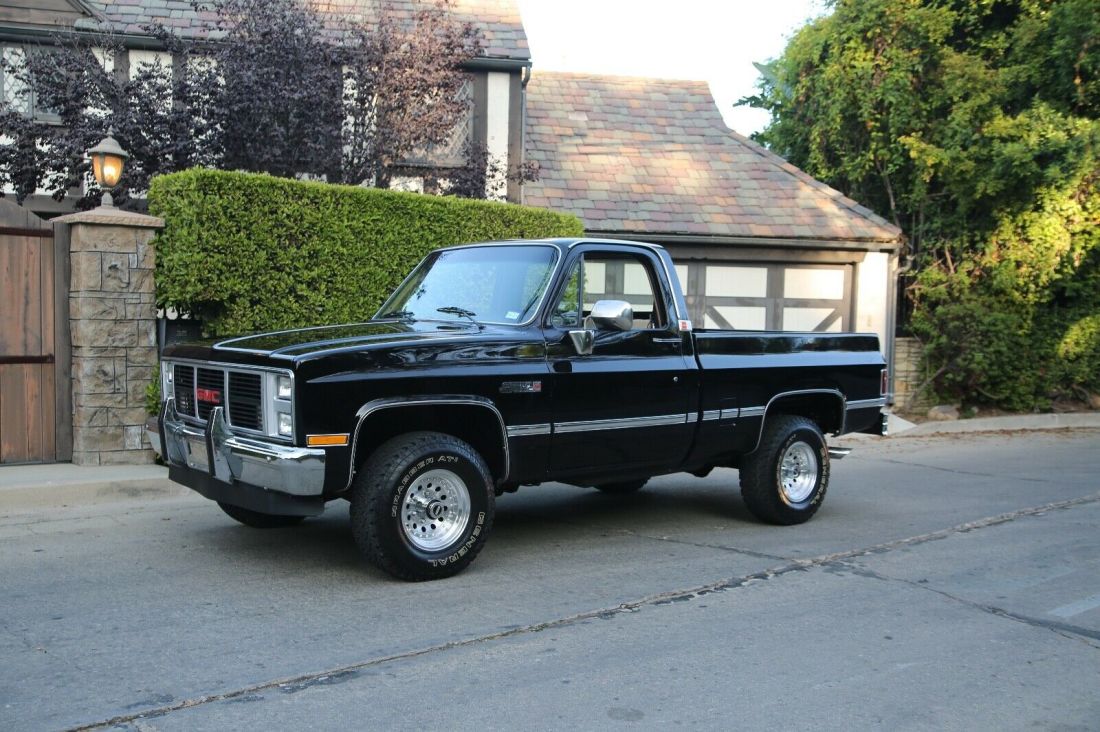 1985 Chevrolet C/K Pickup 1500 - photo 3