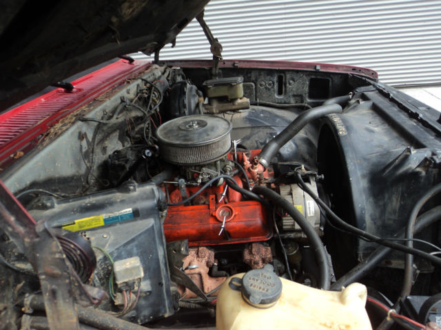1985 Chevrolet C/K Pickup 1500 - photo 12