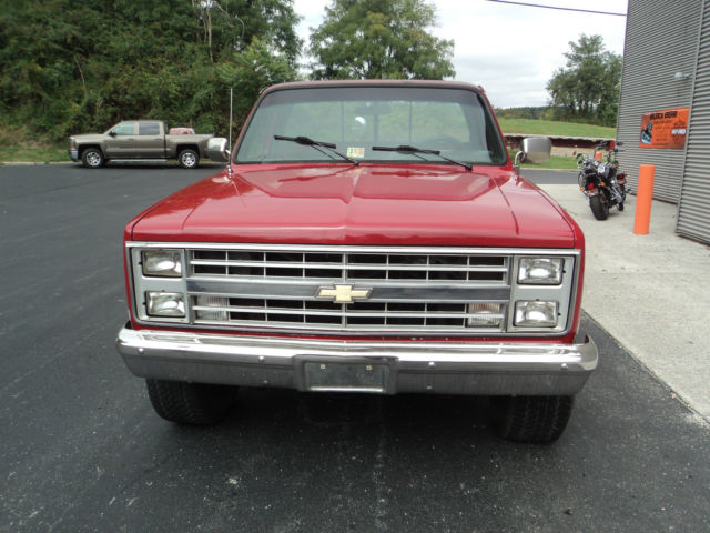 1985 Chevrolet C/K Pickup 1500 - photo 4