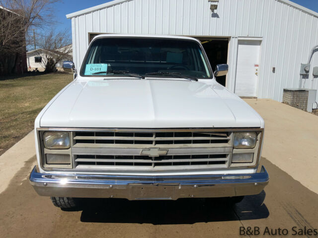1985 Chevrolet K10 Shortbox 4x4 -- - photo 2