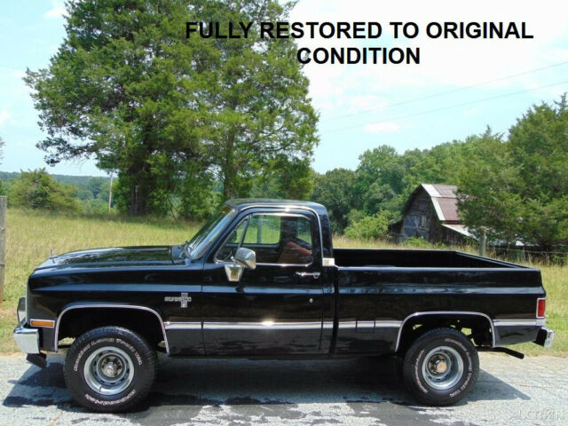 1985 Chevrolet K10 MUST SEE FULLY RESTORED SILVERADO K10 NO RUST - photo 5