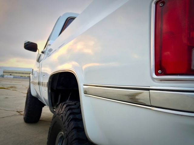 1985 Chevrolet C/K Pickup 1500 Silverado - photo 11