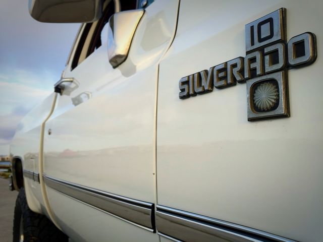1985 Chevrolet C/K Pickup 1500 Silverado - photo 4