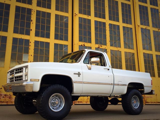 1985 Chevrolet C/K Pickup 1500 Silverado - photo 9
