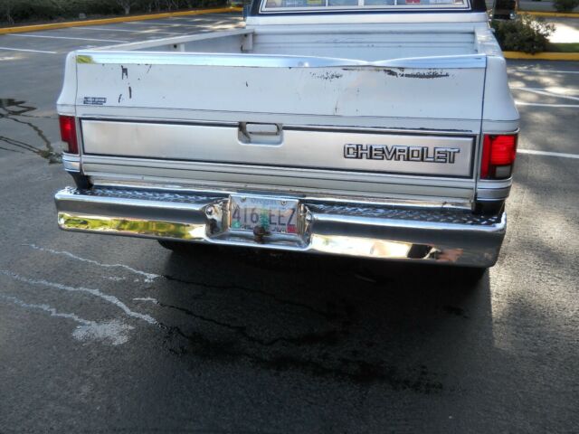 1985 Chevrolet K20 Pickup Silverado - photo 10